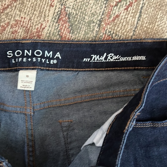 Sonoma mid rise size 10 jeans - Picture 3 of 3
